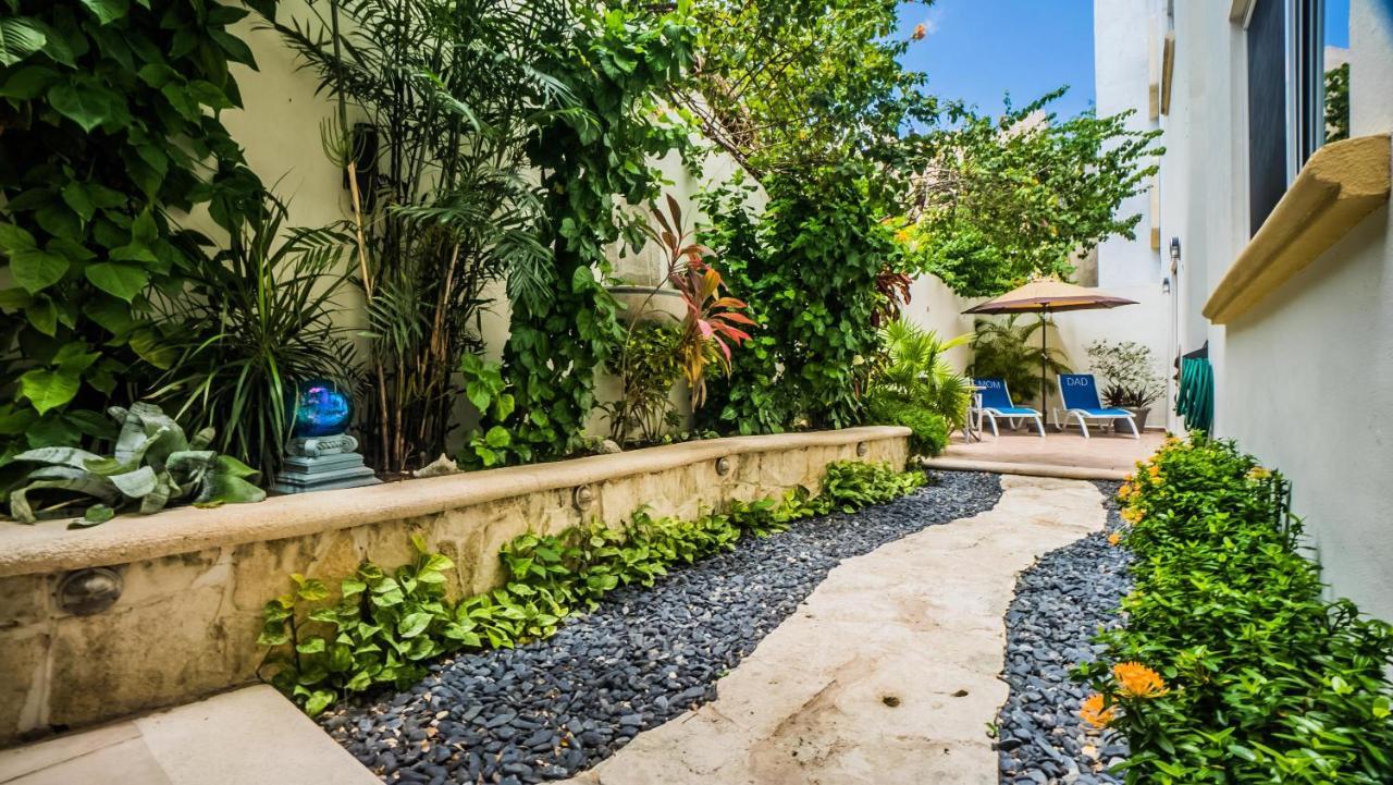 Romanina By Bvr * Playa del Carmen